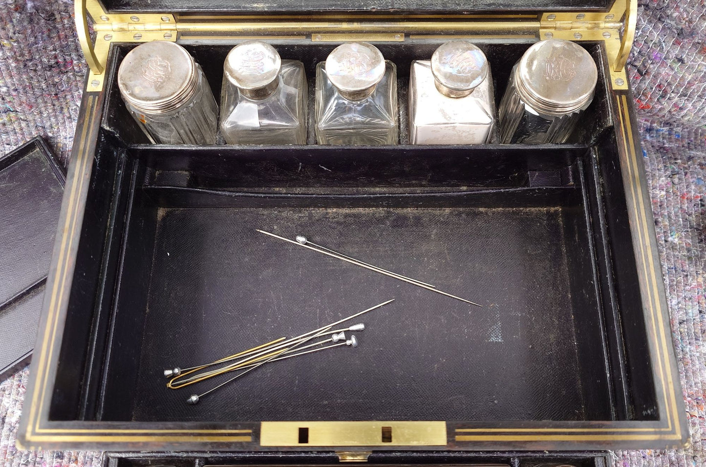 Nineteenth Century Coromandel Vanity Case Dressing Box made by H Mitchell of 168 Oxford Street London
