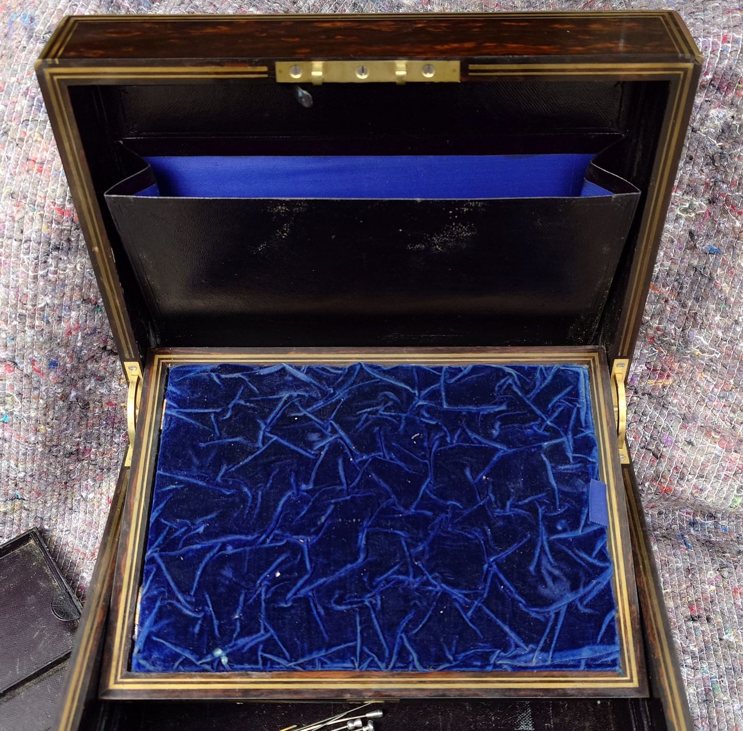 Nineteenth Century Coromandel Vanity Case Dressing Box made by H Mitchell of 168 Oxford Street London