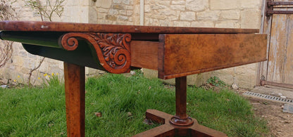 Great Colour Burr Oak Freestanding Antique 19th Century Library Table