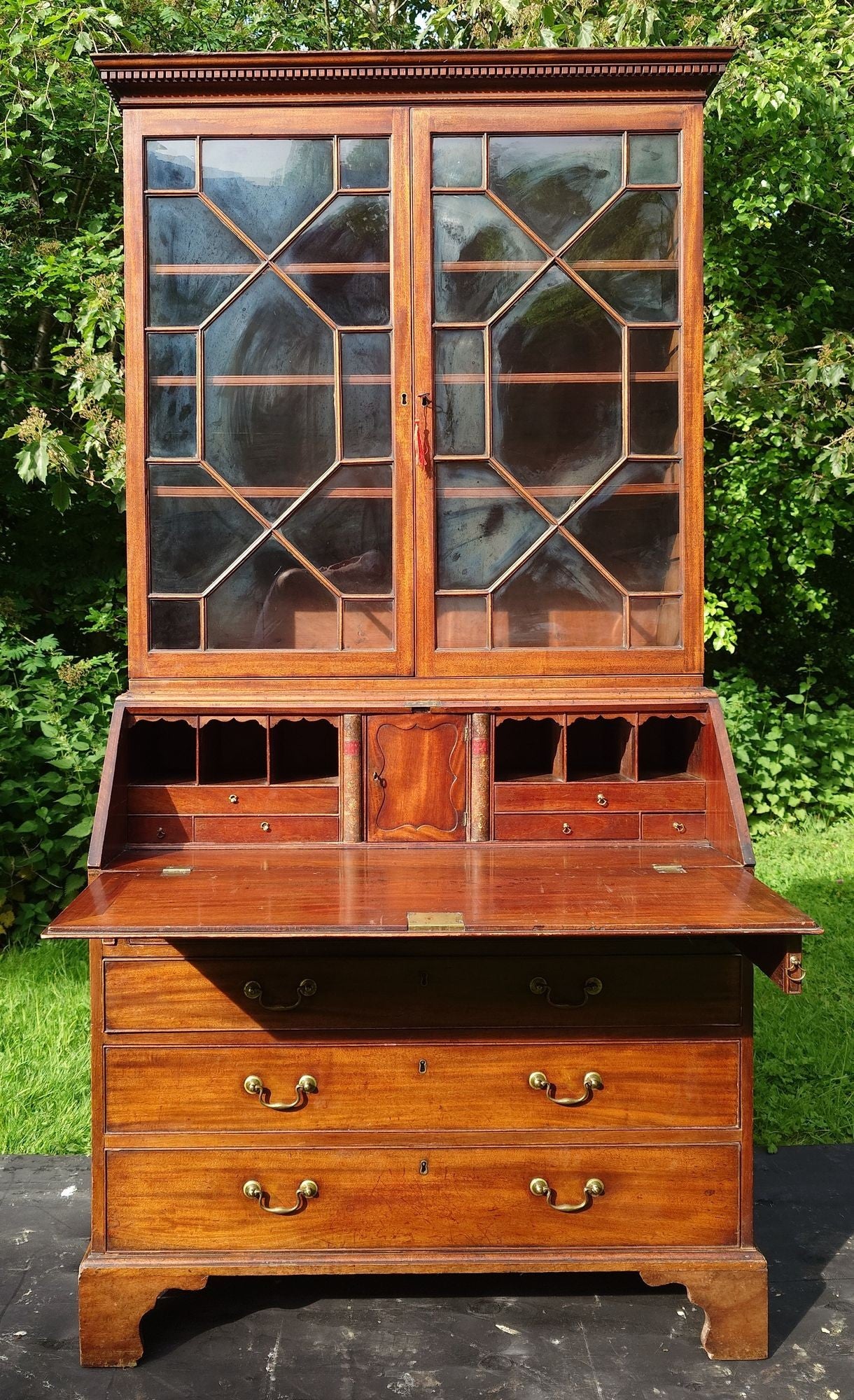Great Proportion Tall And Slim 18th Century Bureau Bookcase